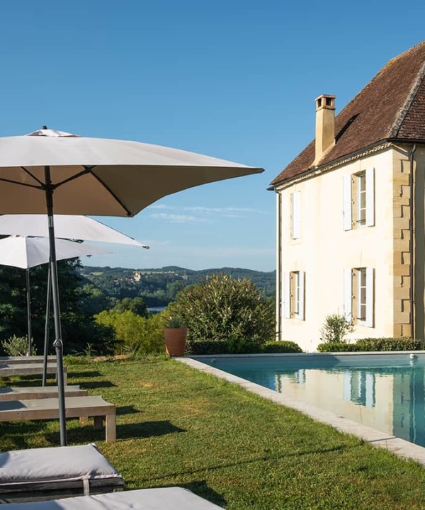 chambres-d-hotes-charme-dordogne-piscine